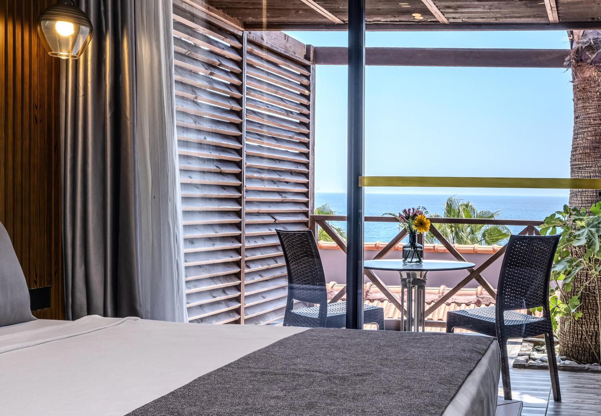 Adora Calma Beach Hotel Adults Only Кызылот Экстерьер фото