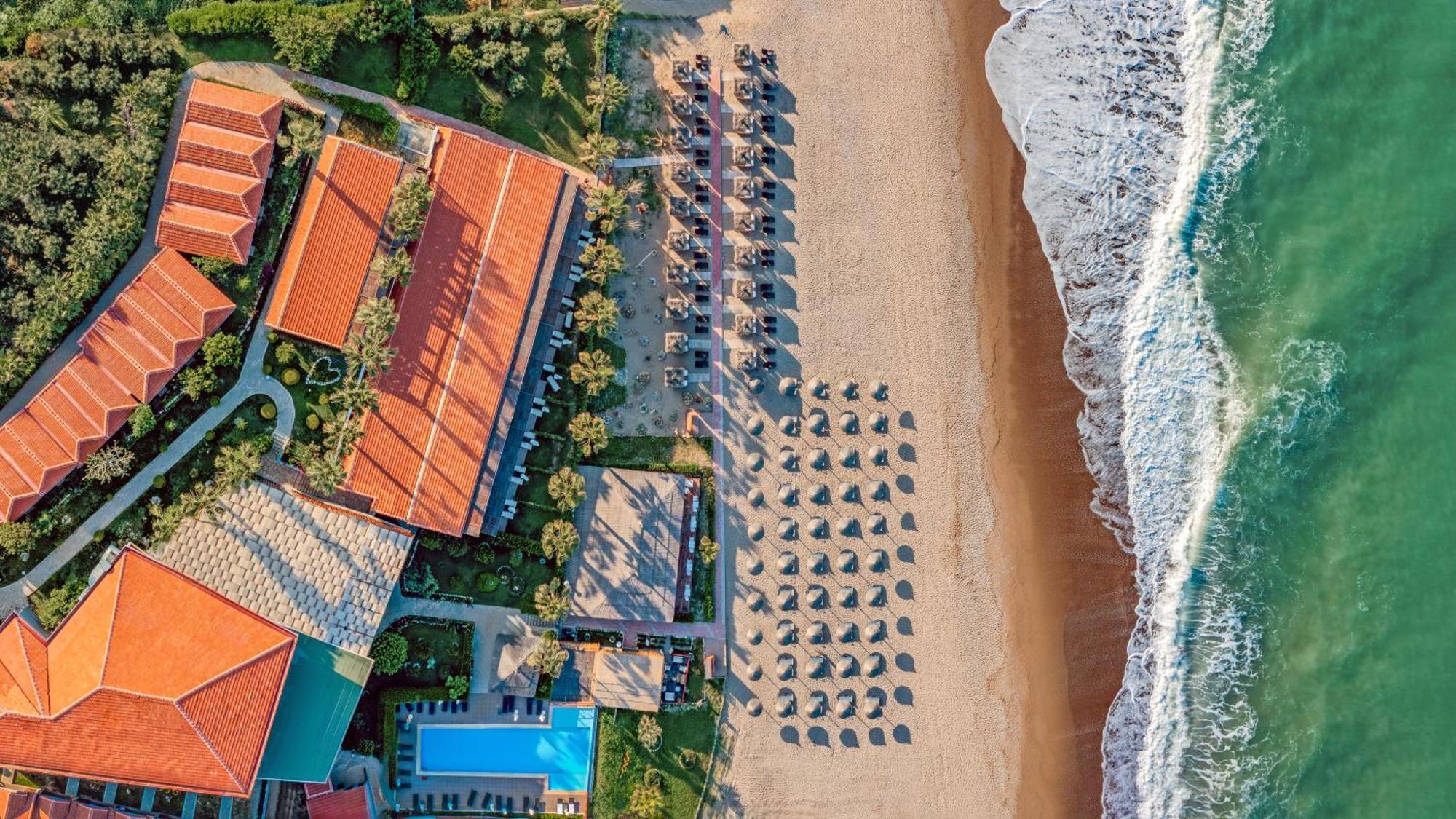 Adora Calma Beach Hotel Adults Only Кызылот Экстерьер фото