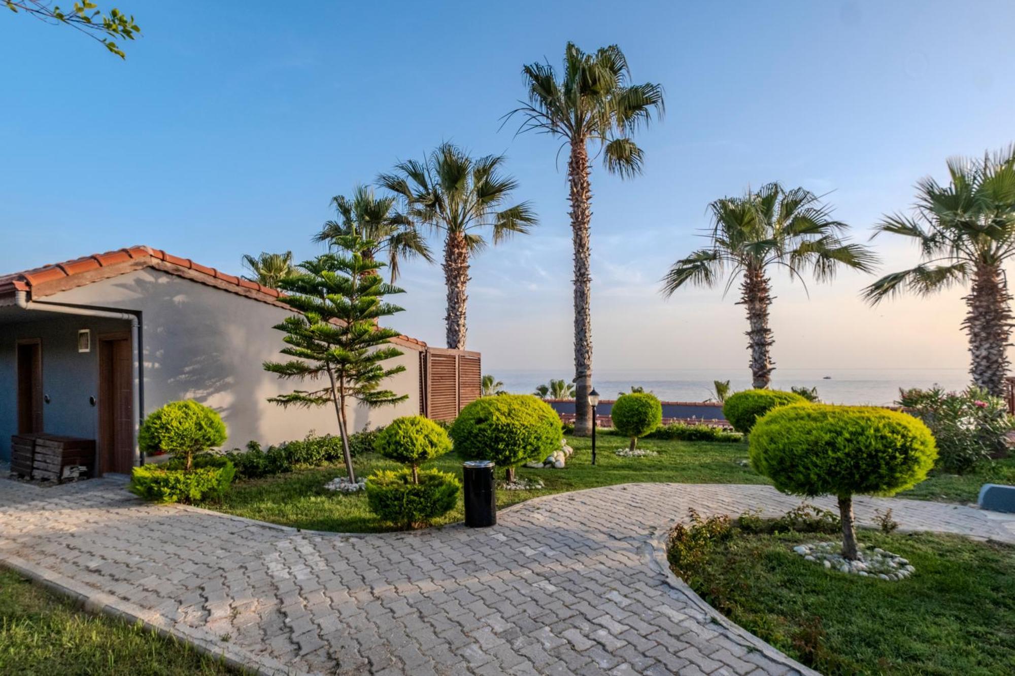 Adora Calma Beach Hotel Adults Only Кызылот Экстерьер фото