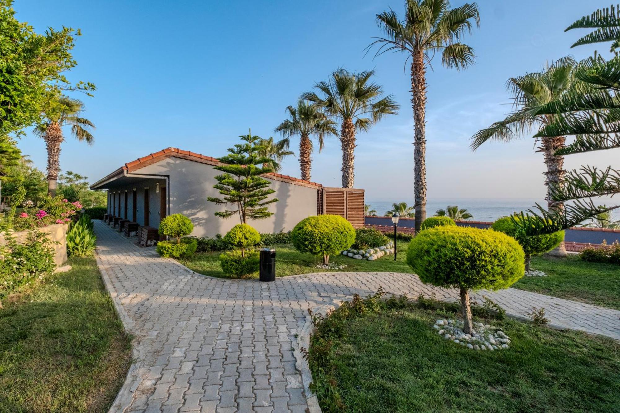 Adora Calma Beach Hotel Adults Only Кызылот Экстерьер фото